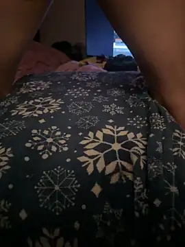 Snapshot of Exclusivenutxxx chatting on March 17, 2025, 9:13 pm Exclusivenutxxx online show from March 17, 2025, 9:13 pm