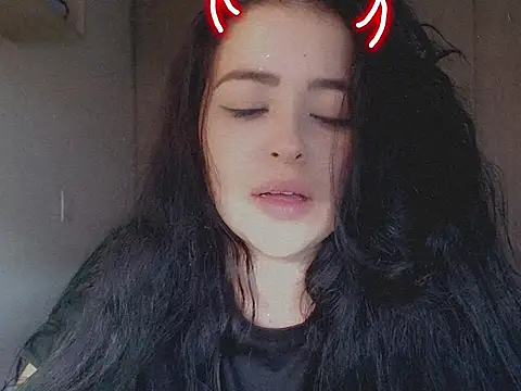 Snapshot of Aleska__Bell chatting on September 20, 2025, 10:22 pm Aleska Bell online show from September 20, 2025, 10:22 pm