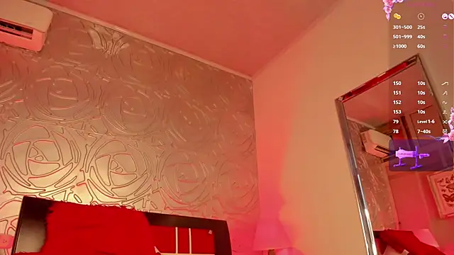 vennus1  online show from March 14, 2025, 3:58 pm