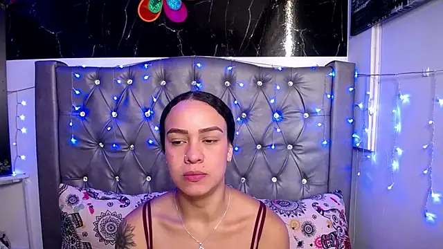 Snapshot of LAILAGUMMY chatting on January 23, 2025, 3:01 pm LAILAGUMMY online show from January 23, 2025, 3:01 pm