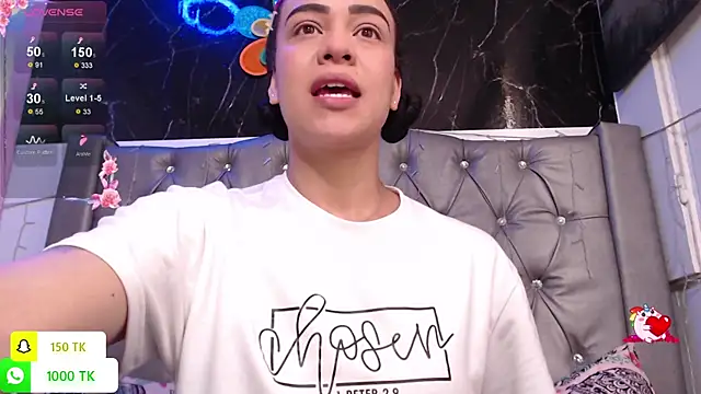 Snapshot of LAILAGUMMY chatting on September 9, 2025, 1:10 pm LAILAGUMMY online show from September 9, 2025, 1:10 pm