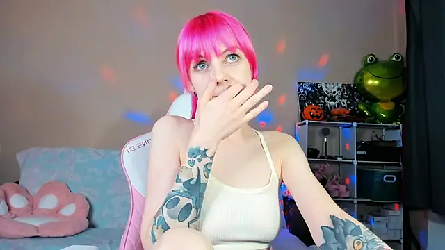 AmyRose6969 online show from September 23, 2025, 8:56 pm