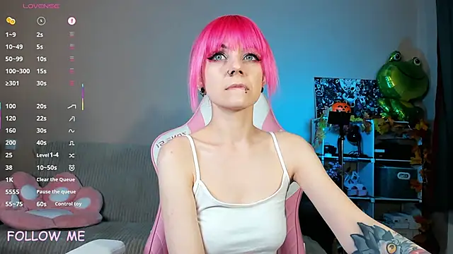 AmyRose6969 online show from October 3, 2025, 7:00 pm