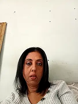 Mahi4luv online show from July 5, 2026, 1:18 pm