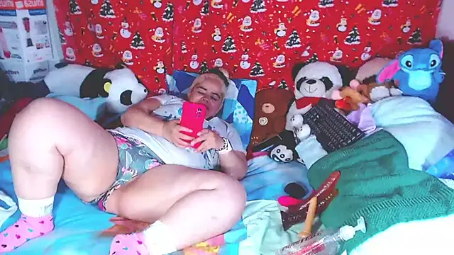 estrellita fugaz16x online show from March 16, 2026, 5:44 am