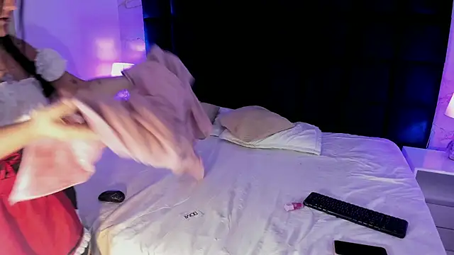 Maddysex  online show from October 2, 2025, 11:39 am