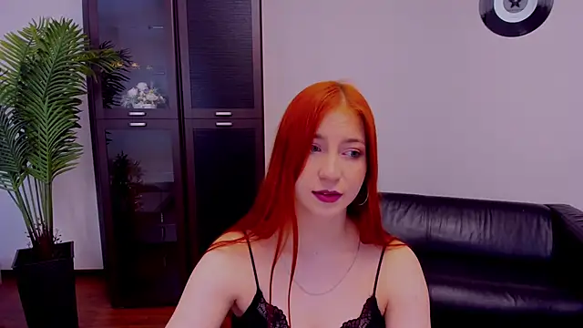 Snapshot of _FireInMySoul_ chatting on January 20, 2025, 10:37 pm FireInMySoul online show from January 20, 2025, 10:37 pm