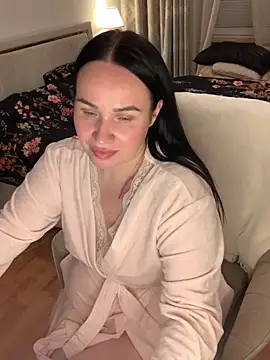 Snapshot of YourDream555 chatting on October 24, 2025, 6:59 pm YourDream555 online show from October 24, 2025, 6:59 pm