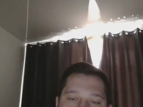 LionEdwin online show from February 26, 2026, 8:35 am