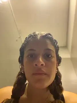 alana15 online show from December 6, 2024, 12:16 pm