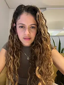 alana15 online show from December 12, 2024, 8:10 pm