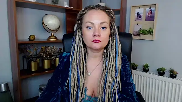 KayaMagic online show from February 13, 2025, 3:14 pm