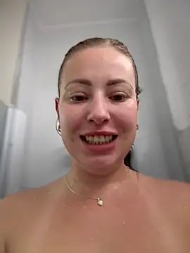 AlisaWhite online show from October 5, 2025, 10:57 am