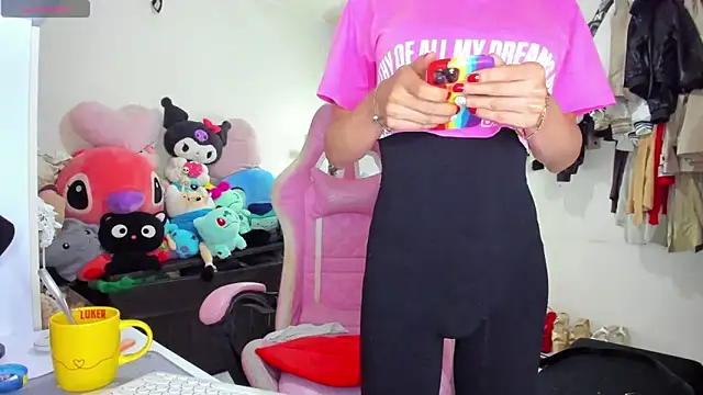 Lawrncesofiets online show from September 25, 2025, 5:49 pm