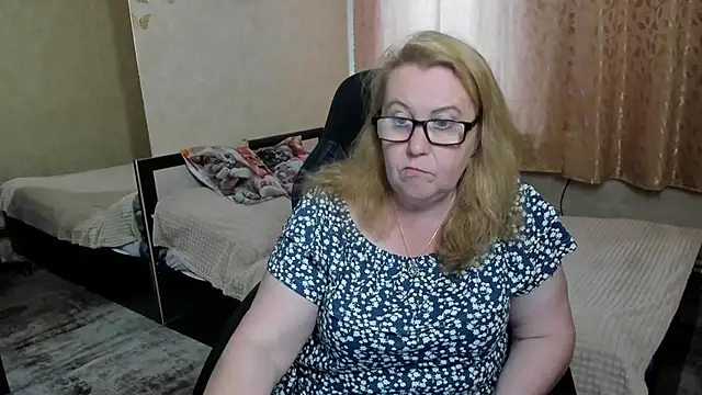 Frau Marta online show from June 2, 2026, 12:51 pm
