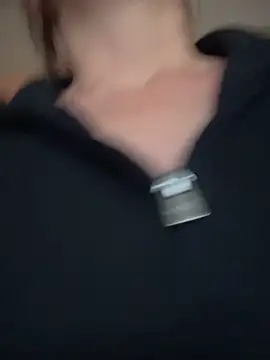 MaiseKnox online show from January 18, 2025, 12:02 am