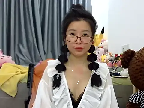 Snapshot of Cute_Ruby01 chatting on December 31, 2024, 4:25 pm Cute Ruby01 online show from December 31, 2024, 4:25 pm