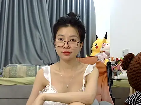 Snapshot of Cute_Ruby01 chatting on February 20, 2025, 12:15 pm Cute Ruby01 online show from February 20, 2025, 12:15 pm
