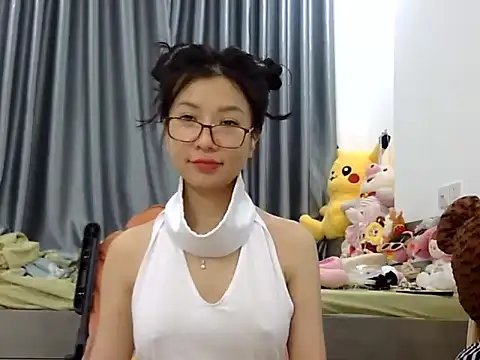 Snapshot of Cute_Ruby01 chatting on March 18, 2025, 12:58 pm Cute Ruby01 online show from March 18, 2025, 12:58 pm