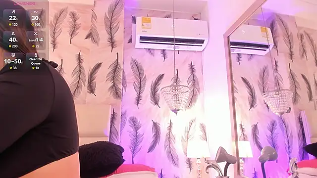 Snapshot of Vivi_prinncess chatting on October 8, 2025, 3:09 pm Vivi prinncess online show from October 8, 2025, 3:09 pm