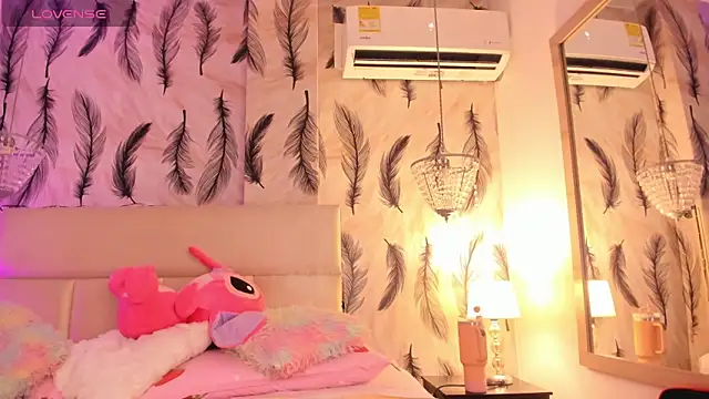 Vivi prinncess online show from December 15, 2025, 11:09 pm