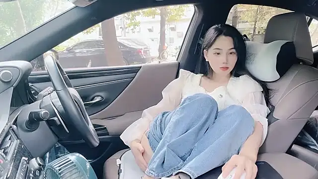 orla2021 online show from December 10, 2024, 4:24 am