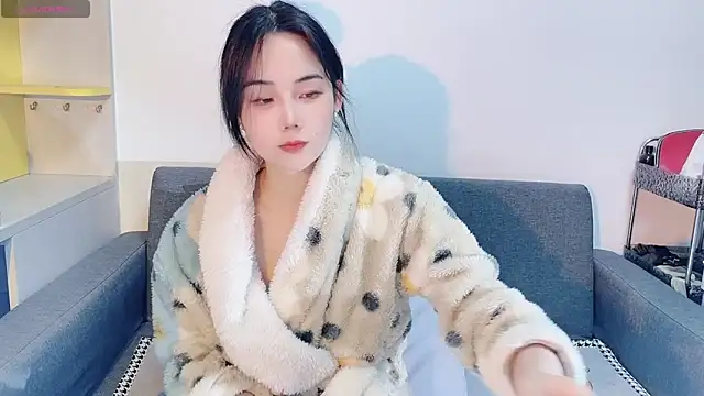 orla2021 online show from December 30, 2024, 12:31 pm