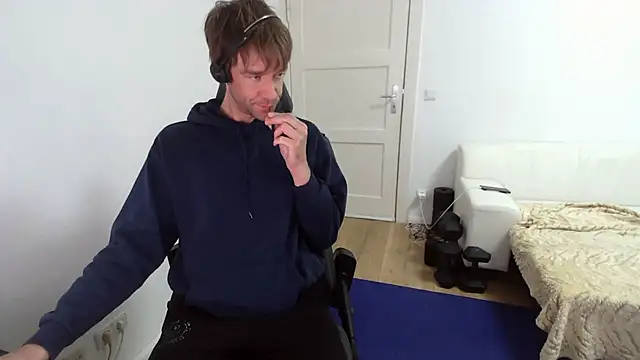 fit ass 2021 online show from June 17, 2026, 1:01 pm