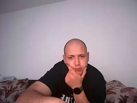 Flakka95 online show from April 12, 2026, 3:22 am