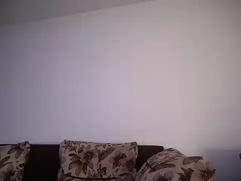 Flakka95 online show from April 13, 2026, 8:31 am