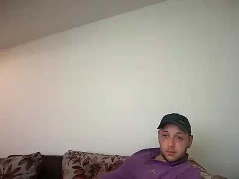 Flakka95 online show from April 16, 2026, 3:18 am