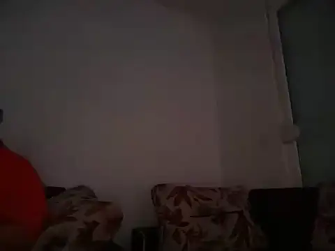 Flakka95 online show from April 19, 2026, 12:33 am