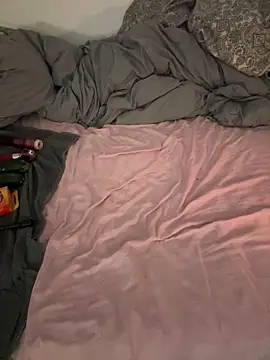 RobinSub online show from September 18, 2025, 9:11 am