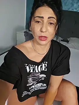 Snapshot of charrlote_love chatting on July 12, 2026, 3:03 pm charrlote love online show from July 12, 2026, 3:03 pm