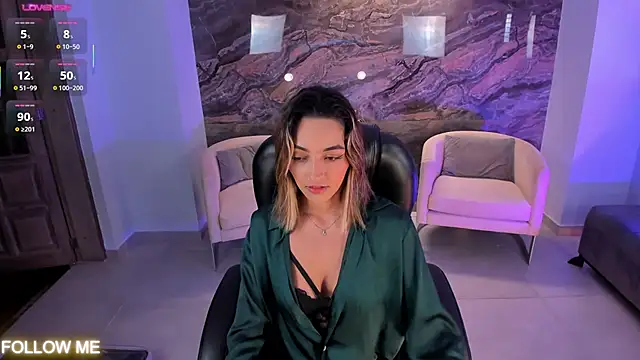 Snapshot of MelissaMoore_ chatting on November 2, 2025, 2:58 am MelissaMoore online show from November 2, 2025, 2:58 am