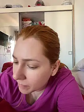 Patriciamoura69 online show from July 16, 2026, 1:28 pm
