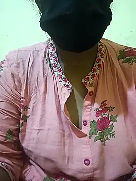 Snapshot of teddy-143 chatting on November 15, 2025, 7:10 pm teddy-143 online show from November 15, 2025, 7:10 pm