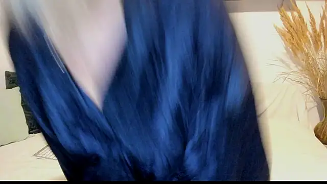 Jadore able online show from September 25, 2025, 2:15 am