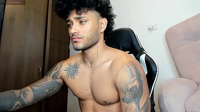 Alessandro Vanni online show from December 2, 2024, 1:02 pm