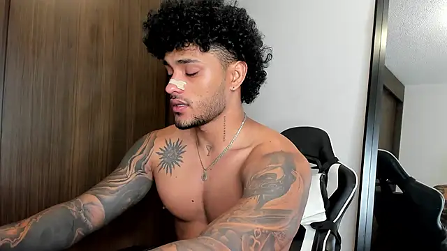 Alessandro Vanni online show from January 7, 2025, 5:01 am