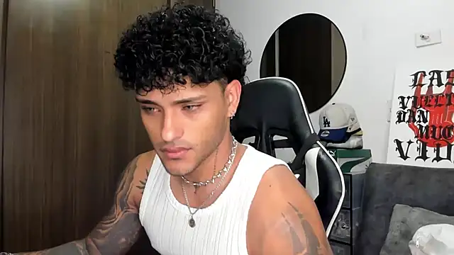 Alessandro Vanni online show from September 11, 2025, 1:28 am