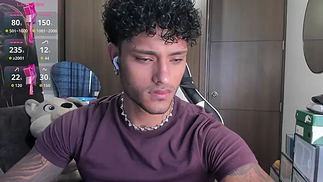 Alessandro Vanni online show from November 4, 2025, 12:37 pm