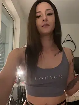 Snapshot of joanaelaa chatting on March 14, 2025, 5:02 pm joanaelaa online show from March 14, 2025, 5:02 pm