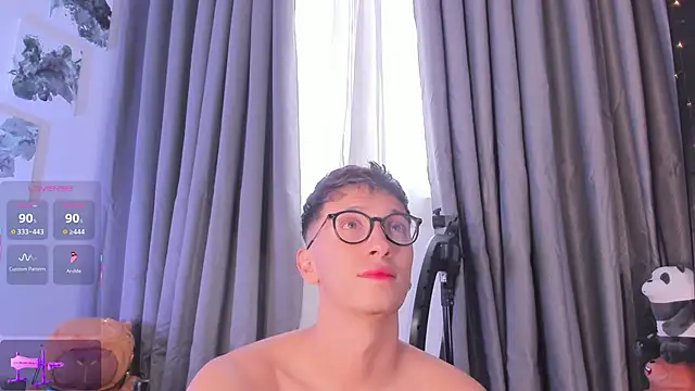 Thiago jones online show from September 26, 2025, 8:13 pm