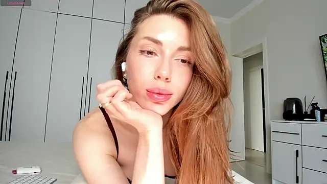 Snapshot of _Miss_Johansson_ chatting on April 25, 2026, 1:52 pm Miss Johansson online show from April 25, 2026, 1:52 pm
