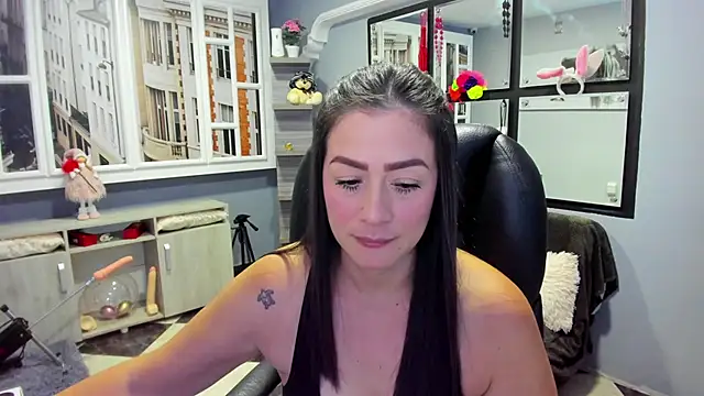 kagomme online show from December 4, 2024, 4:54 am