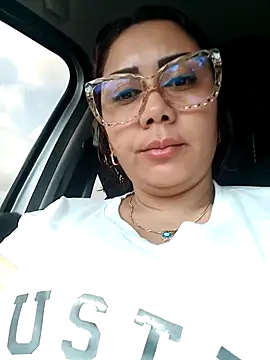 maymercy online show from March 22, 2025, 2:25 pm