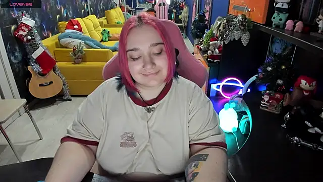 Softie Sofy online show from December 25, 2024, 8:40 am