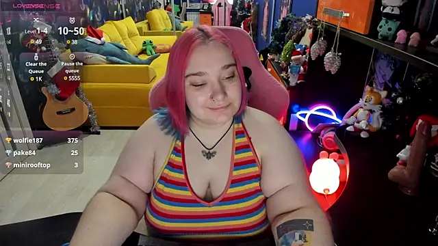 Softie Sofy online show from December 29, 2024, 5:10 am
