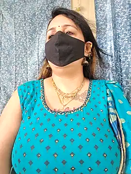 cute-tanvi online show from January 9, 2025, 8:03 am